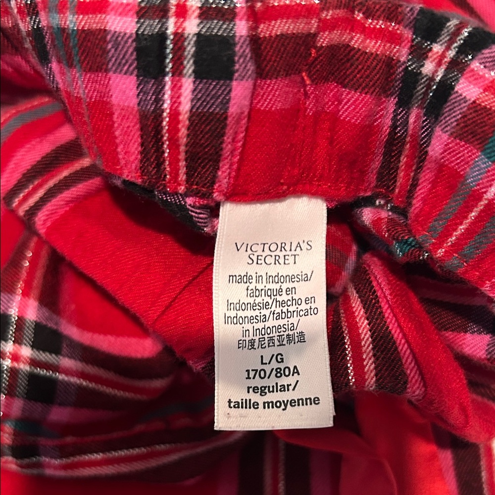 Victoria's Secret Red and Green Plaid Pajama Top - Picture 6 of 10